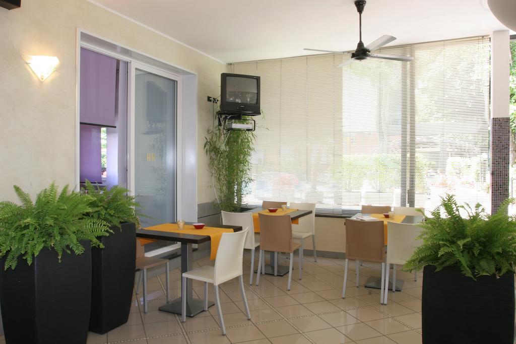 Hotel Villa Rossi Bellaria-Igea Marina Eksteriør bilde