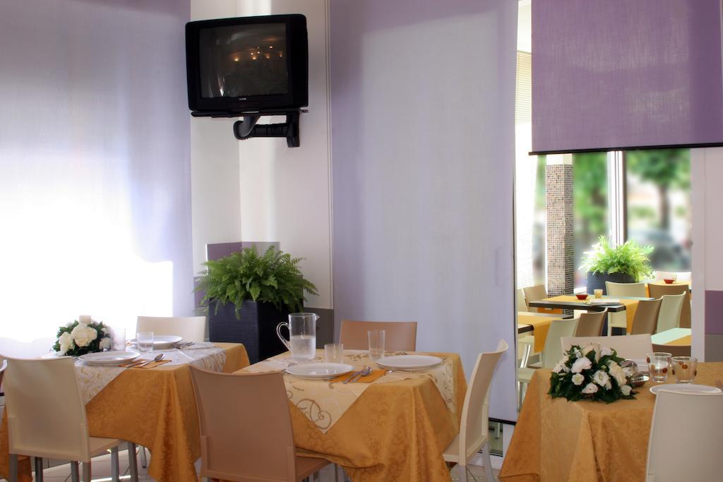 Hotel Villa Rossi Bellaria-Igea Marina Eksteriør bilde